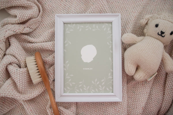 1 Vintage Style Silhouette