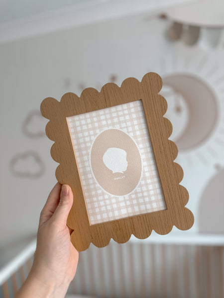 1 Vintage Style Silhouette